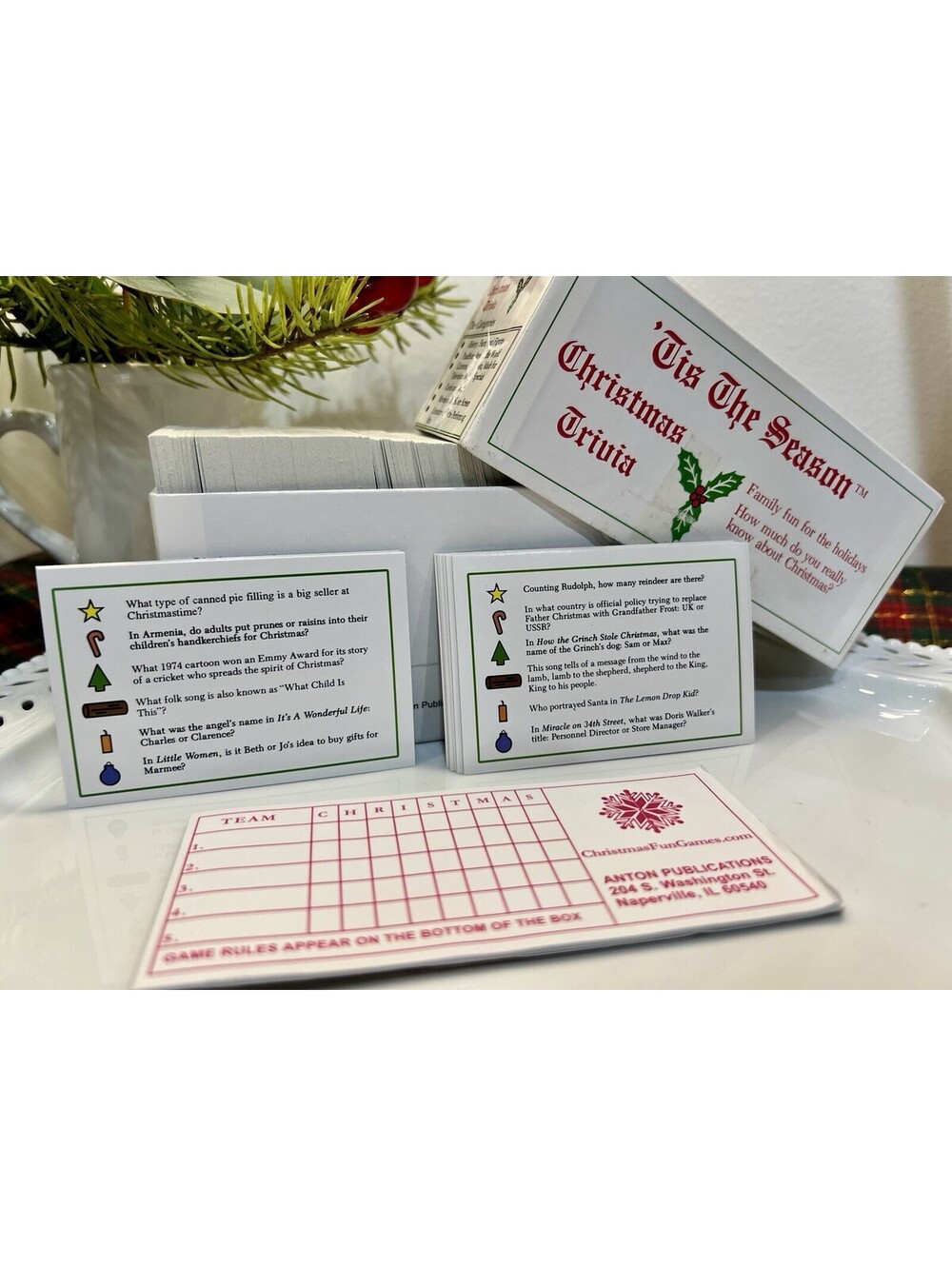 Vintage ‘Tis The Season Christmas Trivia Card Game Fun For The Whole Family - Picture 4 of 5